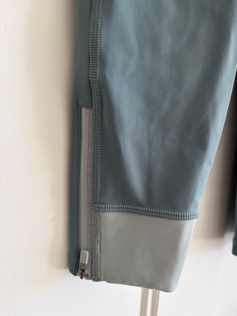 High Rise leggings - Picture 10 of 10